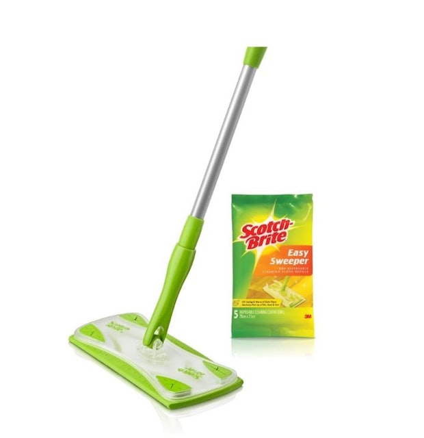 3M Scotch-Brite® Flat Mop Easy Sweeper with Disposable Wipes  1