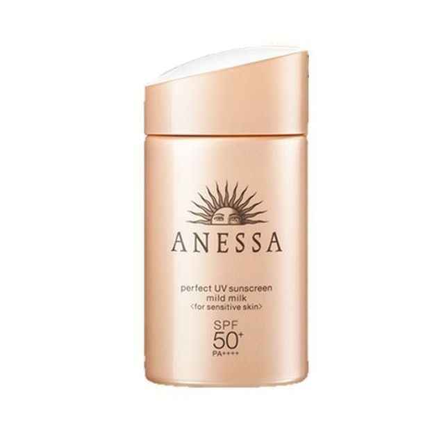 ANESSA  Perfect UV Sunscreen Mild Milk 1